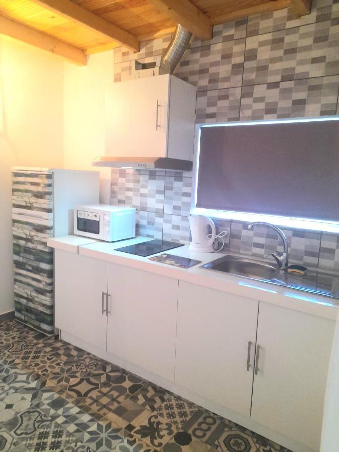 Estudio Dominicana In Gale Apartament